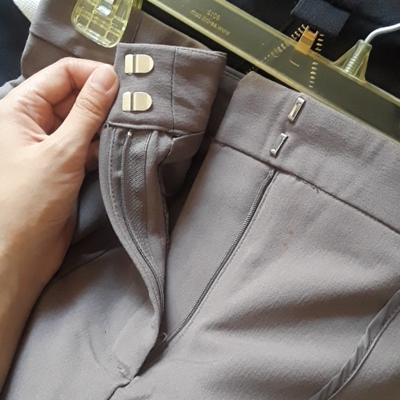 Gray skirt - Picture 5 of 5